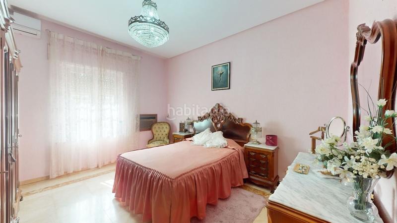 Foto 0e35e7d7-fb0f-4eeb-806d-bfffe51a4e92. Xalet amb aparcament piscina a Trigueros