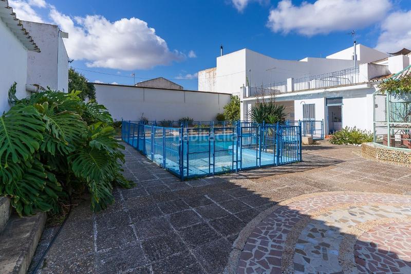 Foto 134c3df6-2fa9-40a8-b3af-08ce5993fc0a. Xalet amb aparcament piscina a Trigueros