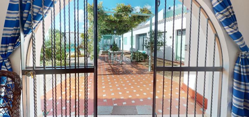 Foto 3c692995-0463-41cf-bd74-688dc93910a9. Xalet amb aparcament piscina a Trigueros