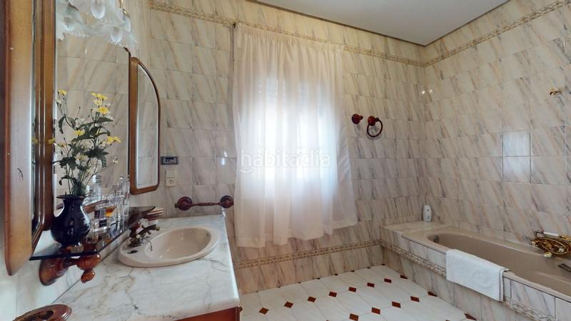 Foto c122f845-572e-4313-8f71-11c85810ed7a. Xalet amb aparcament piscina a Trigueros