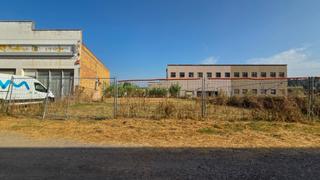 Terreny residencial a Tallers 7. Terreno urbano con gran potencial en navarcles barcelona