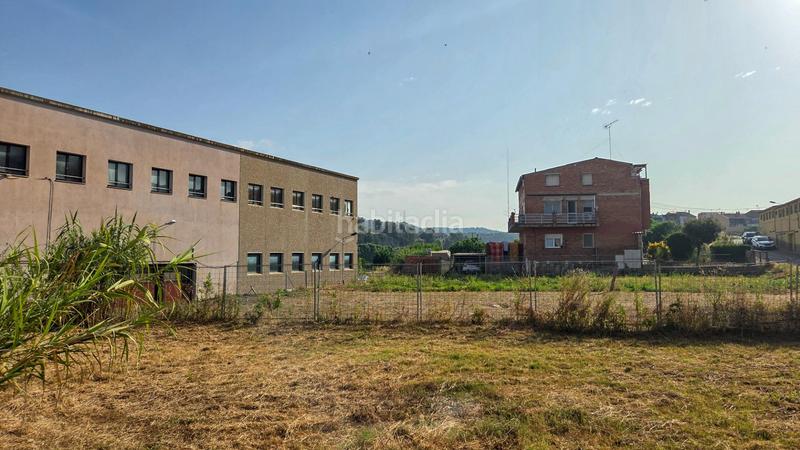 Foto bd2db584-7387-4c1c-948c-3ae76a90a4cc. Terrain résidentiel dans tallers 7 dans Navarcles