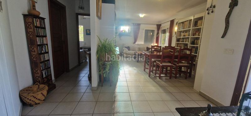 Foto 568ac1d9-b89f-4a53-b80c-e9b3f2f32a2d. Xalet amb aparcament piscina a Colegio Europa Espartinas