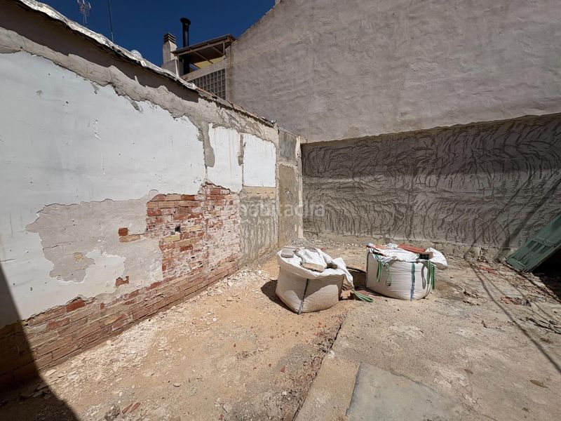 Foto 437e6ff4-14aa-4dd8-8879-dd945f6ac746. Casa aparellada a Albatera