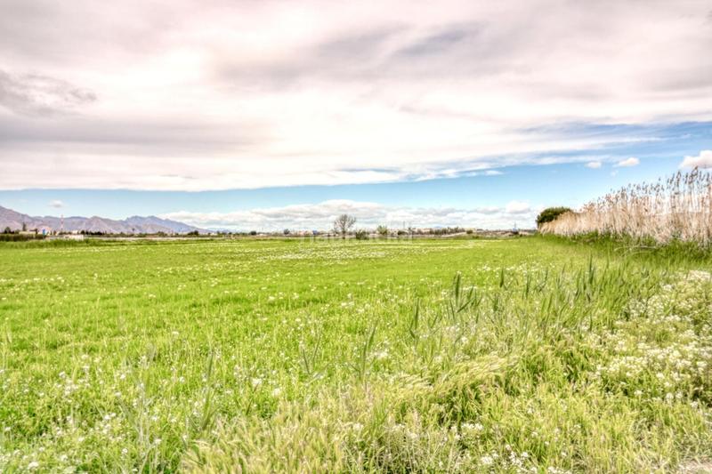 Foto 282cdb3c-7571-4706-bfd7-c7c8ce4e454f. Terreno residencial terreno urbanizable en venta los zanjones en San Isidro