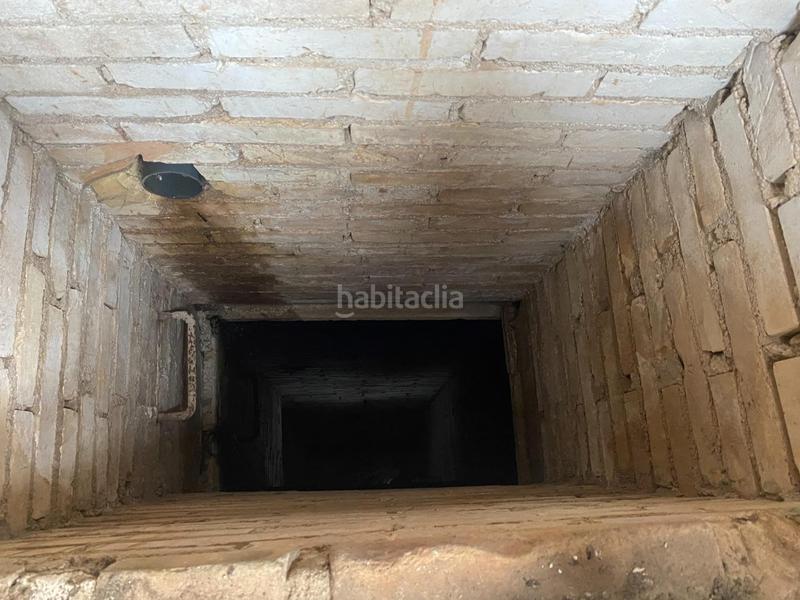 Foto 2ff7a8cc-f329-439d-8a60-c700de93909a. Finca rústica  con olivos junto al canal xertacalig con agua, luz y almacén en Roquetes