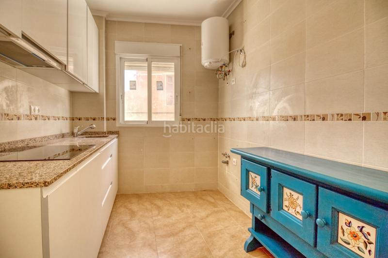 Foto 330aefdd-90be-4a17-b445-e3aca16f0fc4. Casa adossada amb aparcament a Abanilla