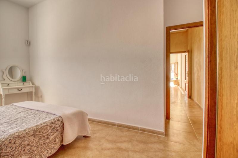 Foto 4cbcf5f7-8694-4a83-b470-afdbddd9e368. Casa adossada amb aparcament a Abanilla