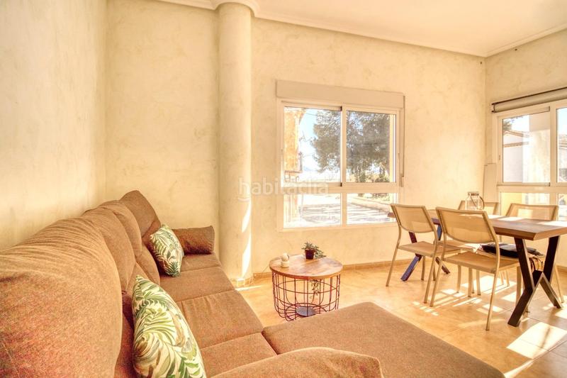 Foto 8d5ea2b9-3f15-41dd-9e91-910ae9ee0ed9. Casa adossada amb aparcament a Abanilla