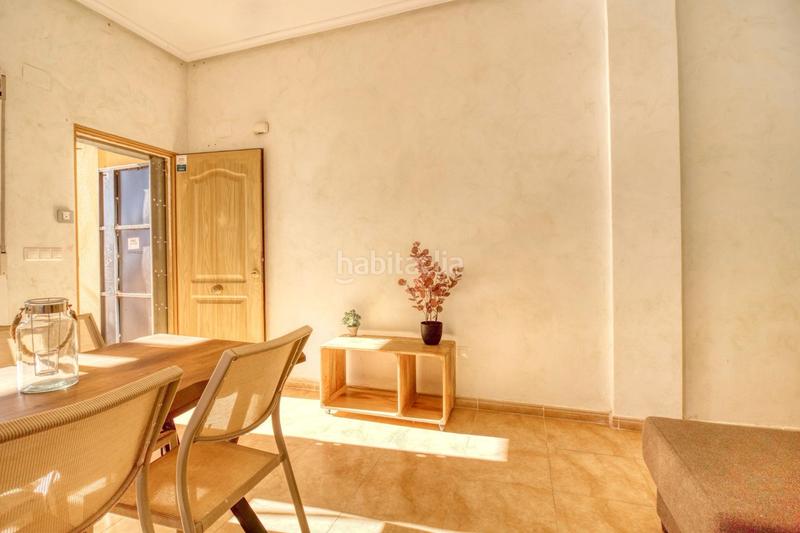 Foto ba6d5953-ddf5-4adb-8a74-c57e5ef2f014. Casa adossada amb aparcament a Abanilla