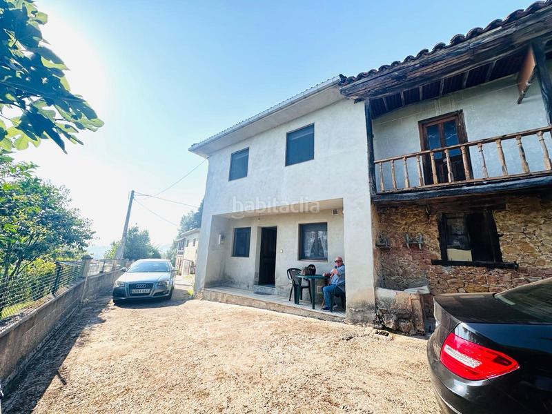 Foto 3f1b3030-6751-4058-9d84-06f6cf275444. Casa en fresneu 1 casa de pueblo mas tres fincas y cuadra en Cabranes