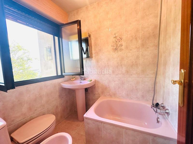 Foto 7e0de5da-5923-4a72-9a7c-98a1e2aeb6d4. Casa en fresneu 1 casa de pueblo mas tres fincas y cuadra en Cabranes