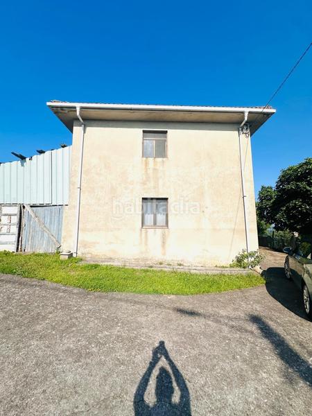 Foto c86509b5-53b0-4d67-8d78-077a0c3e7592. Casa en fresneu 1 casa de pueblo mas tres fincas y cuadra en Cabranes