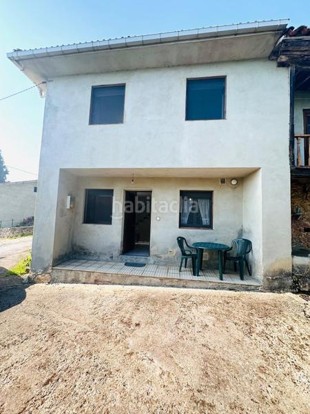 Foto db2b007a-526c-491b-bde5-b3602c703f99. Casa en fresneu 1 casa de pueblo mas tres fincas y cuadra en Cabranes