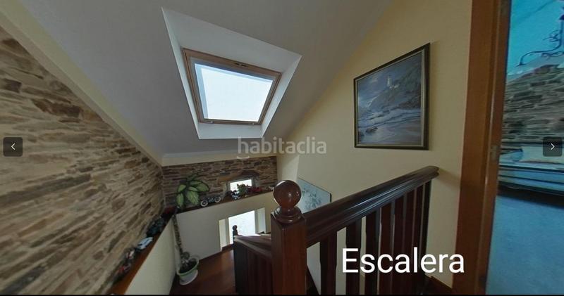 Foto 4d2753ee-c92b-44ec-bfb7-36d901b106a8. Casa amb calefacció aparcament a Foz