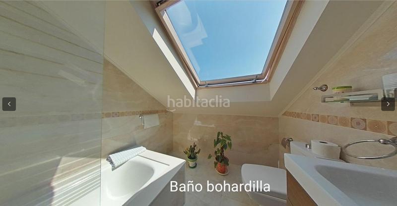 Foto 54307fe4-9d6b-42e9-a268-7c0c8a17e178. Casa amb calefacció aparcament a Foz