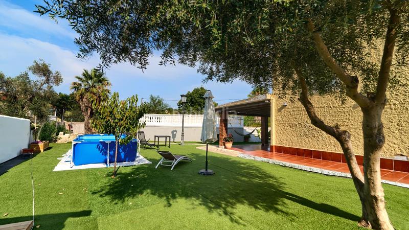 Foto b05a2f81-b241-4ee5-9dbf-04c731902592. Chalet con parcheggio piscina in Riba - roja de Túria