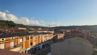 Pis a Valenti vintro 7. Dúplex con terraza de 55m , 2 dormitorios y estudio en navarcles
