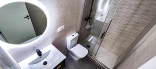 Piso  Calle navarro rodrigo. En venta piso reformado en centro de almería  renovated apartmen