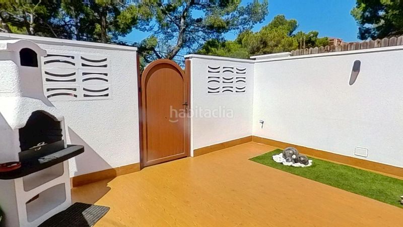 Foto 16144f01-256f-46c1-86bd-1f3f190f5608. Casa adossada amb aparcament a pla de maset - cap de Salou Salou
