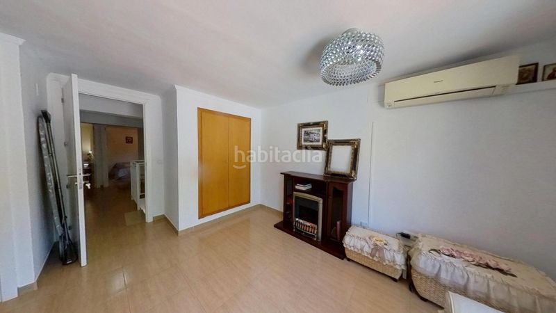 Foto 2ea460b9-f7dd-45ef-8f51-8d622e25572c. Casa adossada amb aparcament a pla de maset - cap de Salou Salou