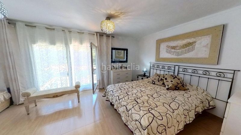 Foto 4f734b31-1445-48f1-919a-8d383416f085. Casa adossada amb aparcament a pla de maset - cap de Salou Salou