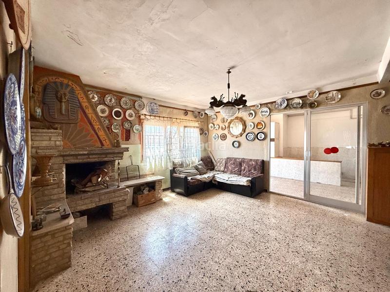 Foto 6ad3db80-1c1b-4e21-8439-09023b1936a6. Haus mit heizung parking in Torreforta Tarragona