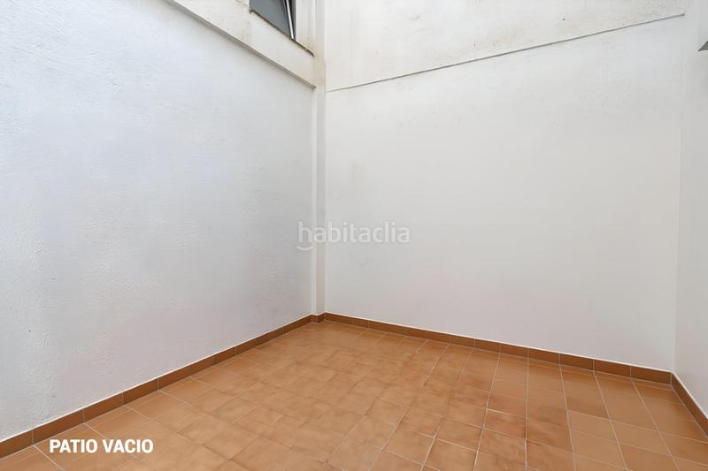 Foto 30e9065b-517c-4276-b5e3-874aace980c2. Piso  de 115 m con terraza y patio , a 10 min de la playa en Malgrat de Mar