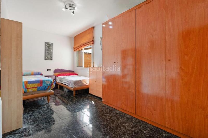 Foto 56f6eec7-bc81-47eb-b25d-76c13436d06b. Piso  de 115 m con terraza y patio , a 10 min de la playa en Malgrat de Mar