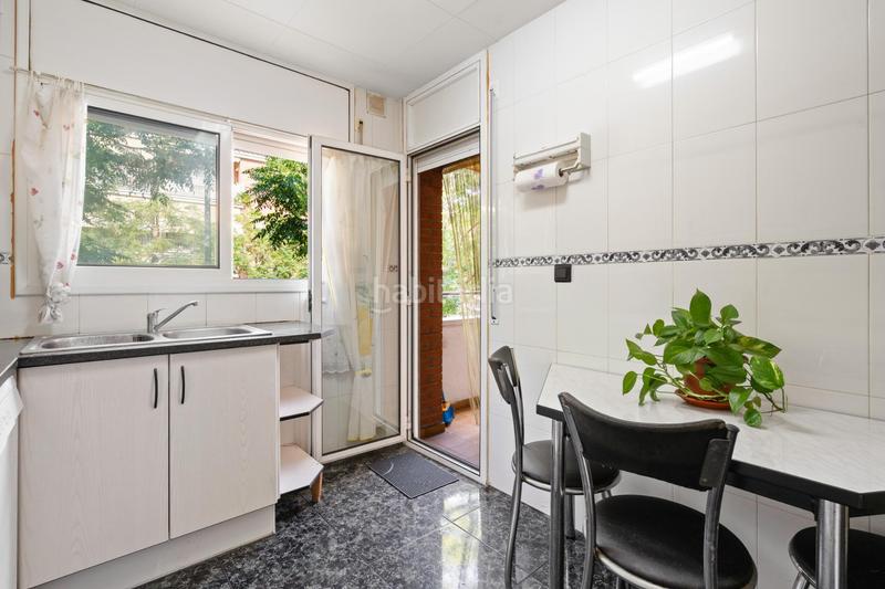 Foto c9abcf52-2648-4982-8db6-76f5e821ec2b. Piso  de 115 m con terraza y patio , a 10 min de la playa en Malgrat de Mar