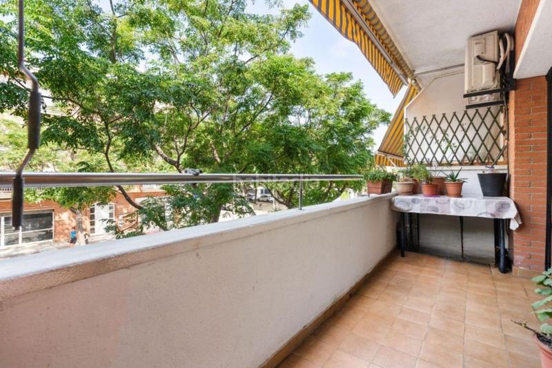 Foto dd91b45c-762d-4568-81d1-e1a9cca0a0b8. Piso  de 115 m con terraza y patio , a 10 min de la playa en Malgrat de Mar