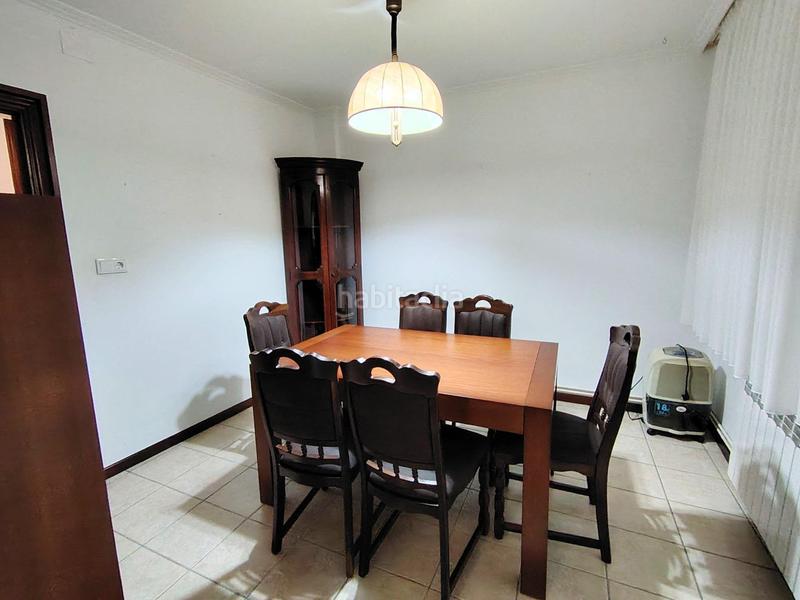 Foto 18652432-b8f0-4e31-b480-8ed8c531b569. Haus mit heizung parking in Cee