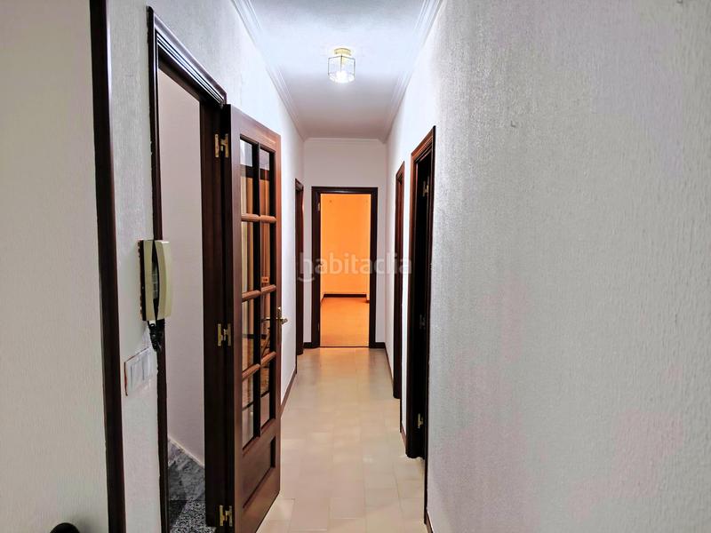 Foto 201399af-2f72-4465-8dfc-afee441e32b4. Haus mit heizung parking in Cee