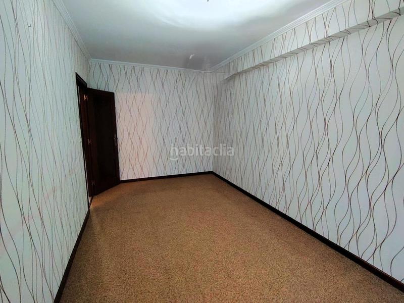 Foto 397613ed-f1bc-42f4-aea7-fbf5b068235e. Haus mit heizung parking in Cee