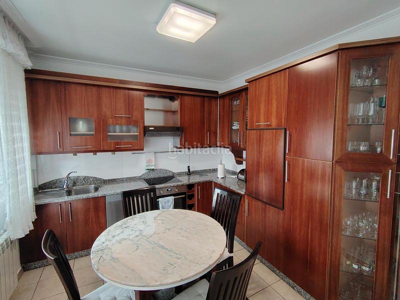 Foto 3f6a9292-468a-4a12-9c5c-b232feaf44ba. Haus mit heizung parking in Cee