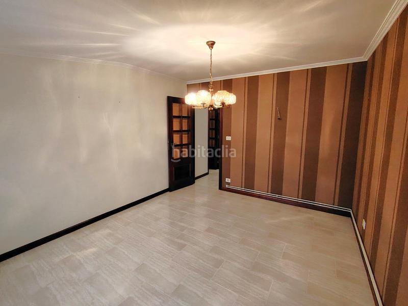 Foto 4b25f4b8-61d1-42c6-a037-08bda5547b08. Haus mit heizung parking in Cee