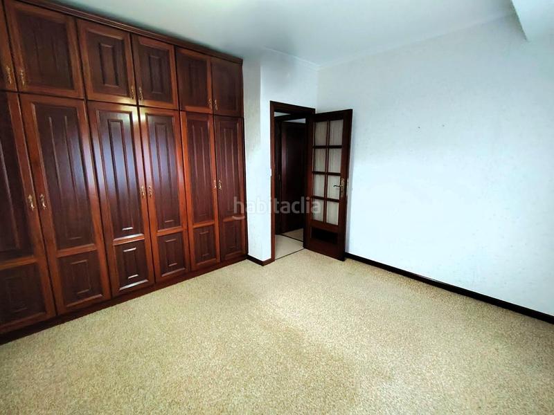 Foto 83b7270e-8ded-446a-9f88-18db68d88c84. Haus mit heizung parking in Cee