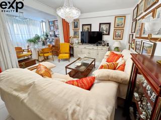 Appartement  Avenida cuenca. Oportunidad!! amplio y céntrico piso en benidorm sin comisión de