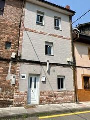 Casa adosada  Piezas,las 55. Se vende casa en la rebollada, mieres
