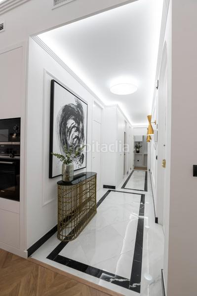 Foto 187d21d7-d13e-4a32-881e-86963138f321. Piso exclusiva propiedad junto a mercado central en Valencia
