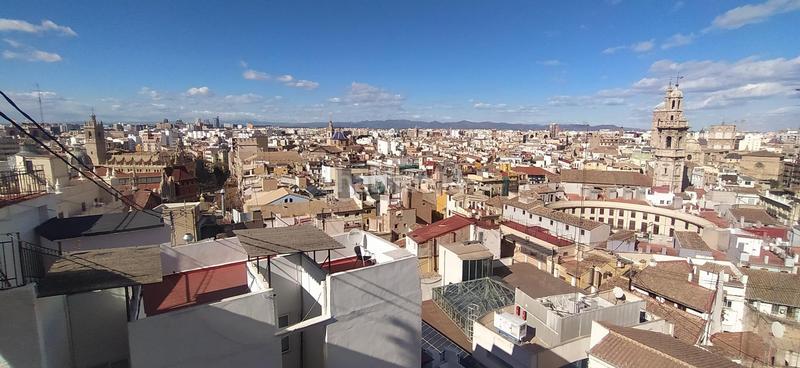 Foto 1dbf30c1-0181-43a5-8a3d-4b540439e316. Piso exclusiva propiedad junto a mercado central en Valencia