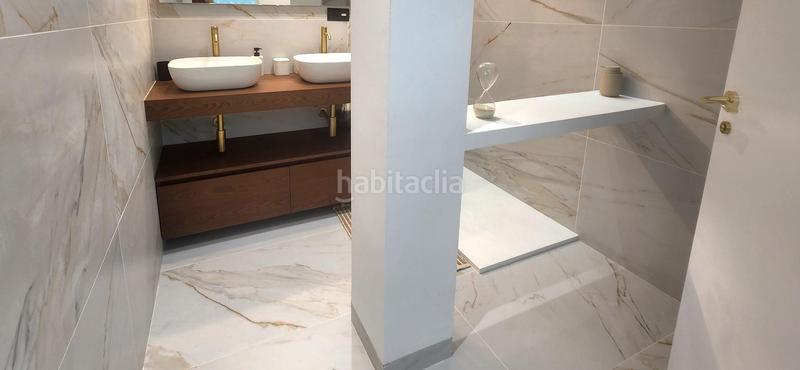 Foto a6b3dc89-3cf8-4248-96e1-5454b2dc88e8. Piso exclusiva propiedad junto a mercado central en Valencia