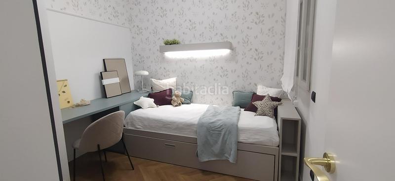 Foto c13fb17b-7351-40ee-a0f2-2a53d06a5bf6. Piso exclusiva propiedad junto a mercado central en Valencia