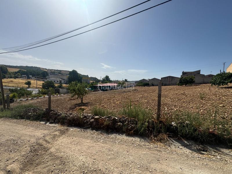 Foto abd4ca60-444a-43d9-a74f-d8b965a2ec22. Terreno residencial en carretera de villalobos invierte en una ubicación con futuro! terreno urbanoindustrial 3.950 m de oportunidades en Alcalá la Real