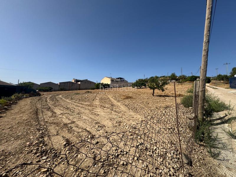 Foto e7cf5750-f57a-4bfe-938a-6933c106b523. Terreno residencial en carretera de villalobos invierte en una ubicación con futuro! terreno urbanoindustrial 3.950 m de oportunidades en Alcalá la Real