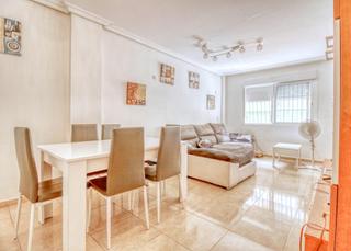 Pis  Calle cuba. Apartamento en planta baja en almoradí  listo para entrar a vivi