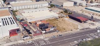 Alquiler Nave industrial en Las Dehesillas-Vereda de los Estudiantes. Alquiler de nave industrialcomercial de 2.734 m con gran explana