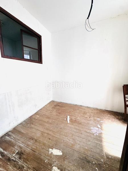 Foto 7b443f34-4168-4885-91c3-44ad98324701. Casa en calle basanta silva 5 impresionante casa y local comercial en el centro en Vilalba