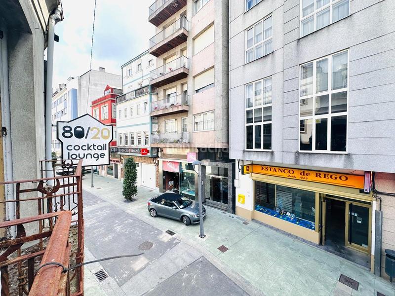 Foto c79a439a-b236-4019-813d-d7aecc1bf7f2. Casa en calle basanta silva 5 impresionante casa y local comercial en el centro en Vilalba