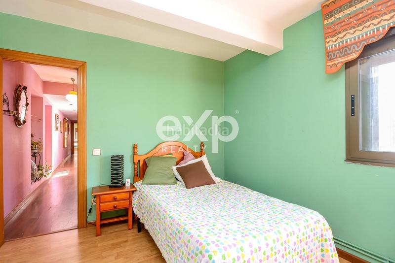 Foto 7a2f8530-4b7f-4fd3-8fa2-29670fd51c68. Piso en calle juan alvargonzalez 89 piso en el Llano calle juan alvargonzález, en Gijón